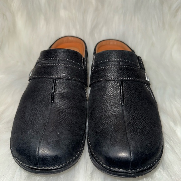 Clarks Black Leather Mules Slip-On Comfort - Picture 1 of 6